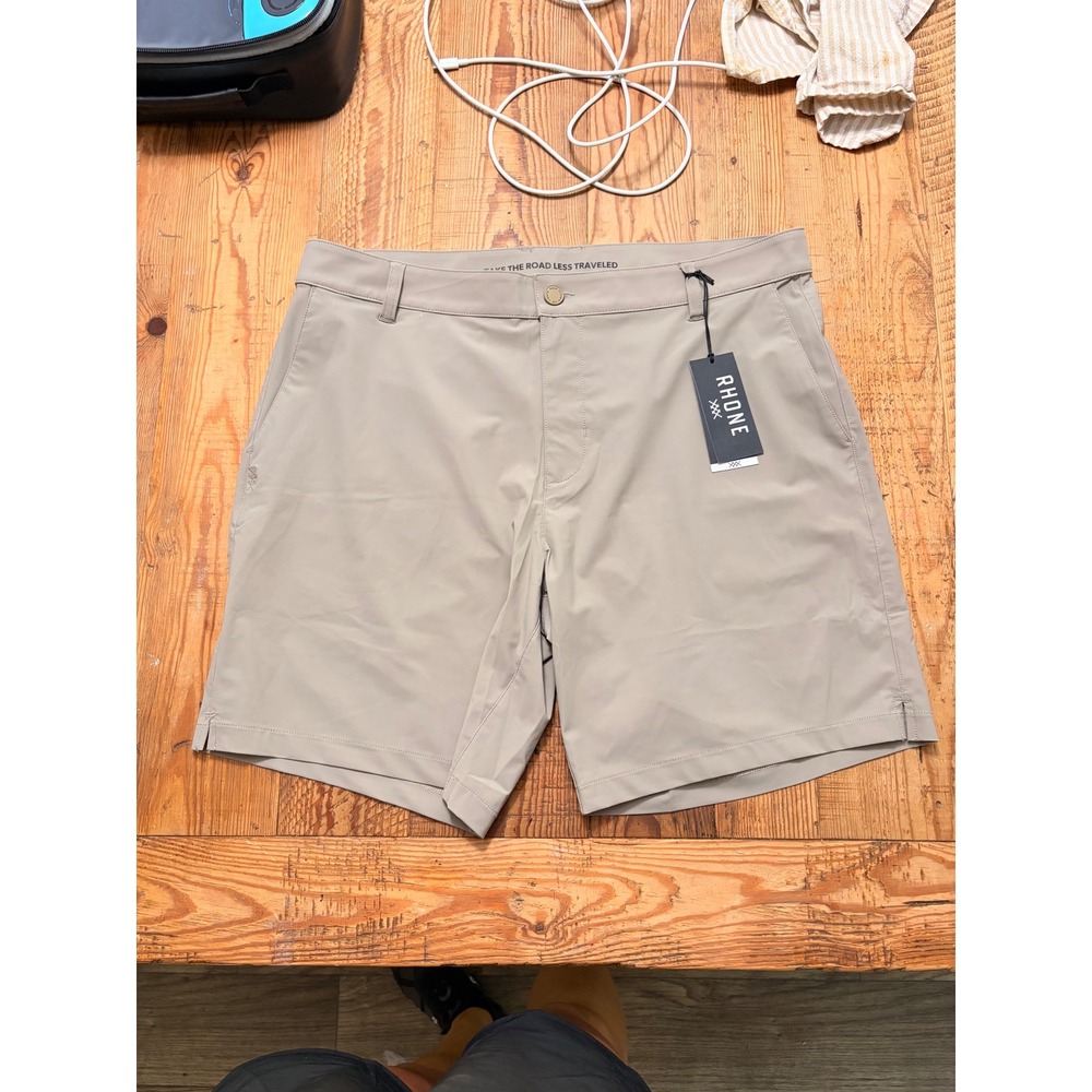 Rhone Commuter Shorts Mens‎ 35 Sandalo Beige 8" Inseam NWT